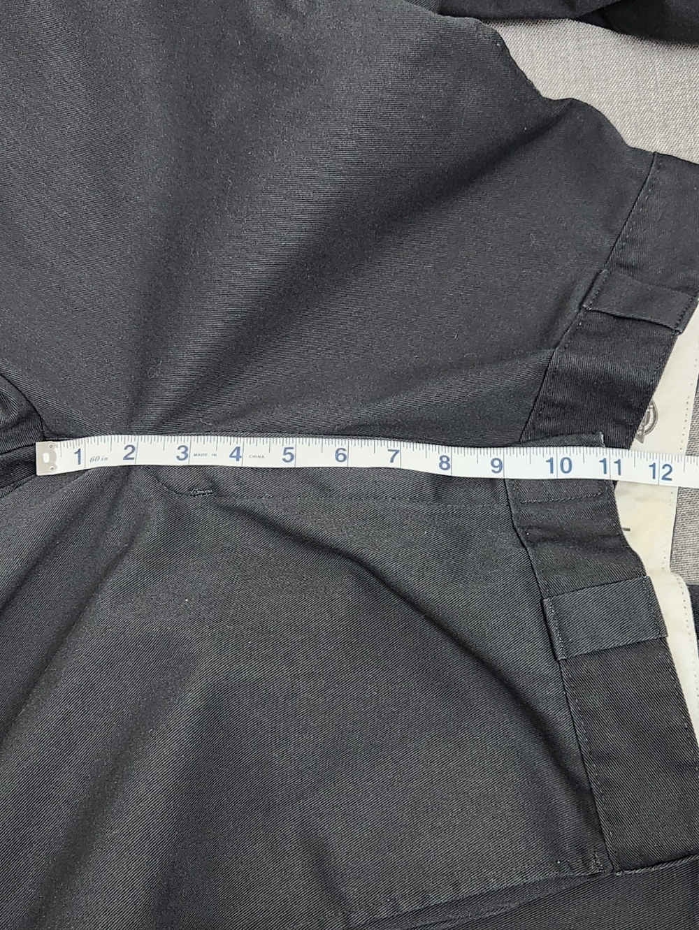 Dickies Loose Fit Black Utility Reinforced Knee Pants. 30 × 32 - Picture 10 of 10